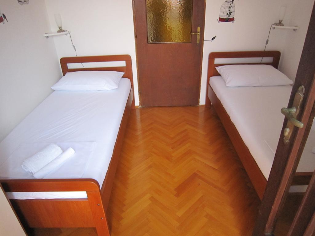 Holiday Home Mona 伊格拉恩 客房 照片