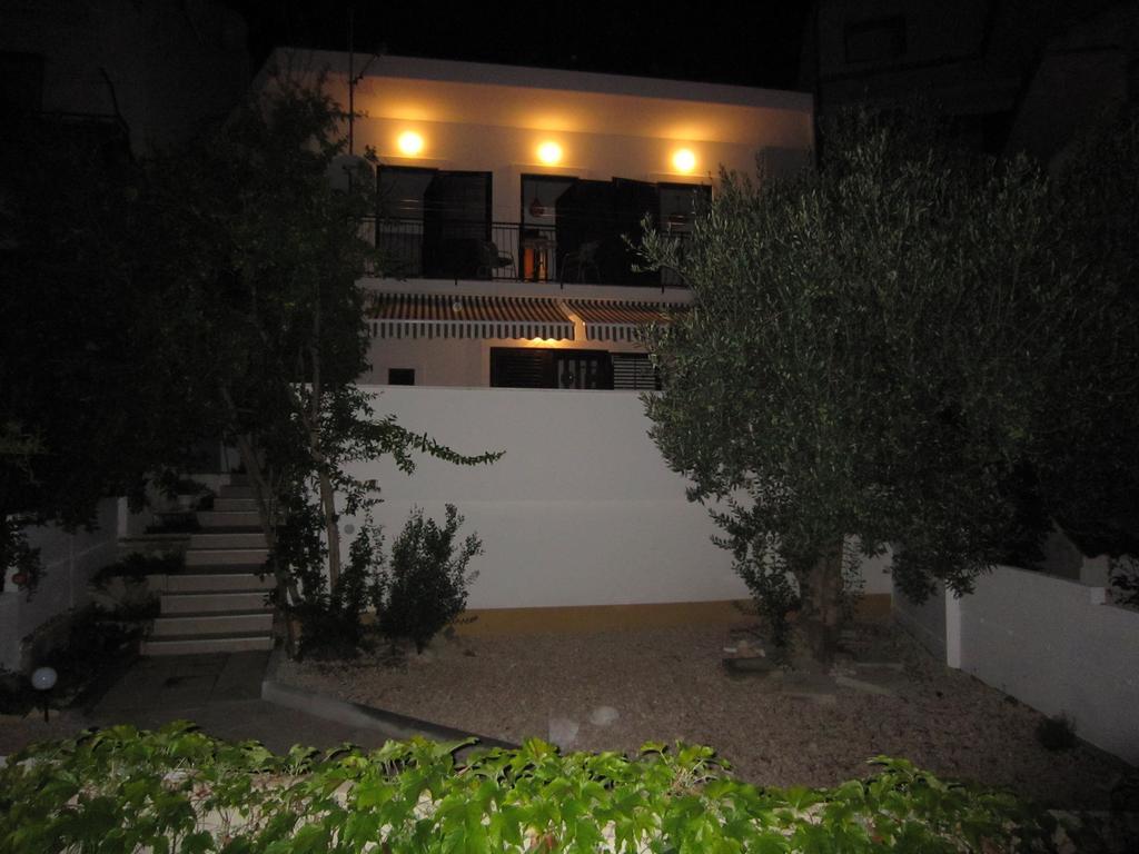 Holiday Home Mona 伊格拉恩 客房 照片